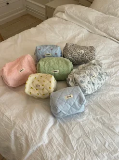 Design By Si Honey stor toilettaske - Mint grøn i broderi Discount