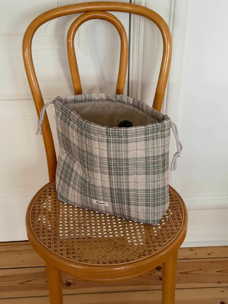 Design By Si Honey toilettaske med tern - Beige/grøn Clearance