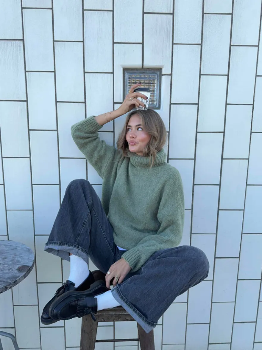 Design By Si Idun striktrøje med turtleneck - Kaki Hot