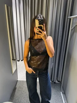 Design By Si Isobel top med pallietter - Sort