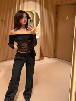 Design By Si Jennie blonde off shoulder bluse - Sort Hot