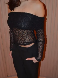 Design By Si Jennie blonde off shoulder bluse - Sort Hot