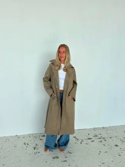 Design By Si Josefine oversized trenchcoat - Mørk beige Best