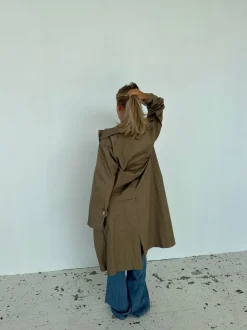 Design By Si Josefine oversized trenchcoat - Mørk beige Best