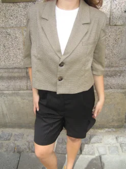 Design By Si Juliane cropped blazer i tern - Grøn Sale