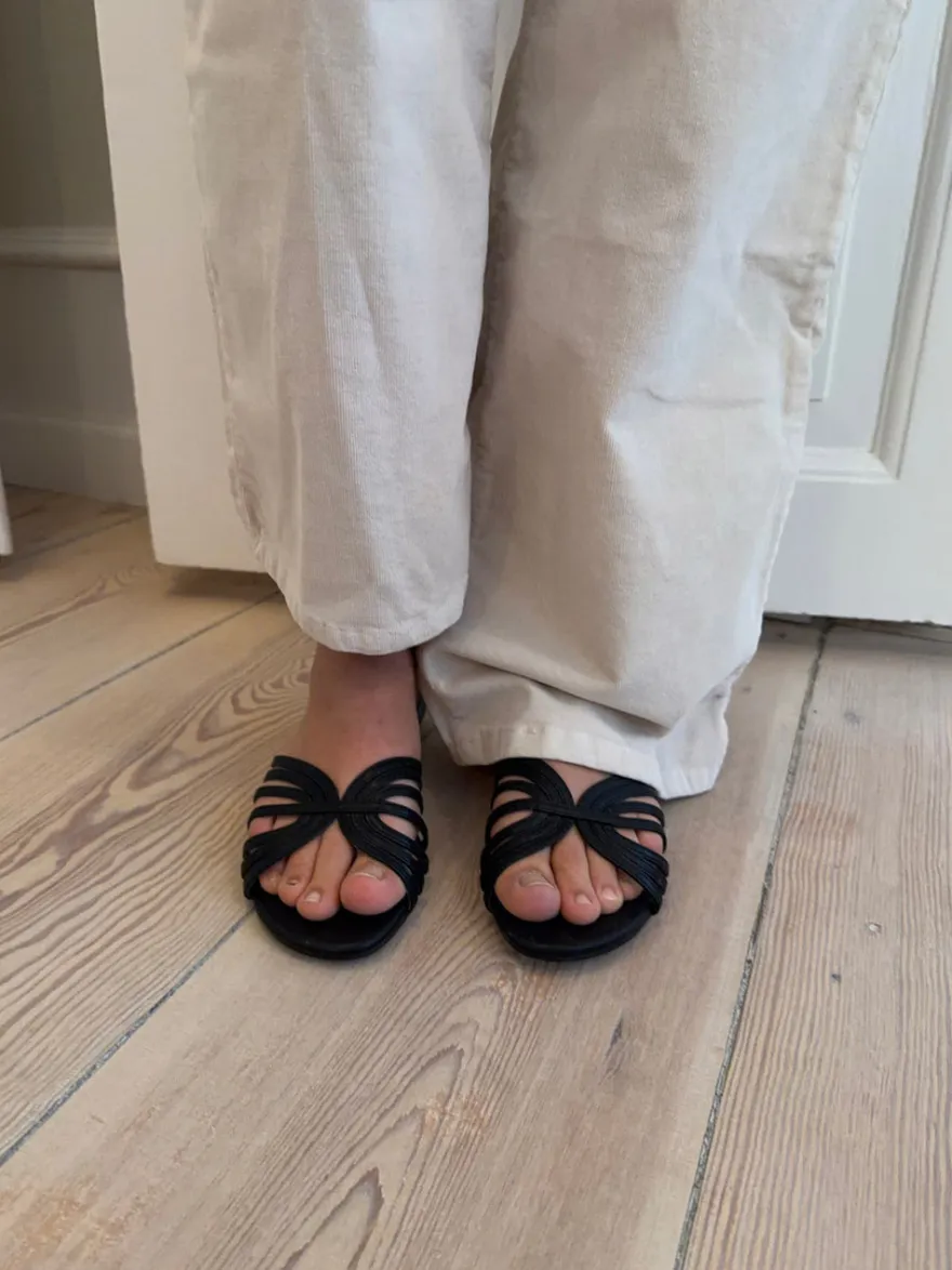 Design By Si July sandaler - Sort Hot