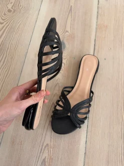 Design By Si July sandaler - Sort Hot