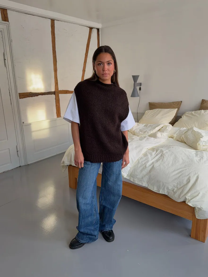 Design By Si Kahula strikvest med t-shirt - Brun/hvid Hot