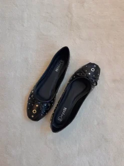 Design By Si Katarine ballerinaer med nitterdetaljer - Sort Clearance