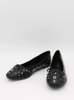 Design By Si Katarine ballerinaer med nitterdetaljer - Sort Clearance