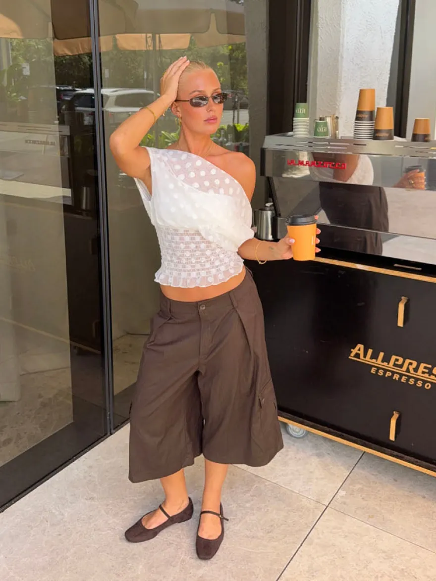 Design By Si Kelsey bermudashorts med nålestriber - Brun