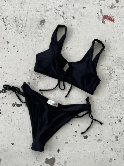 Design By Si Kiara bikini - sort Online