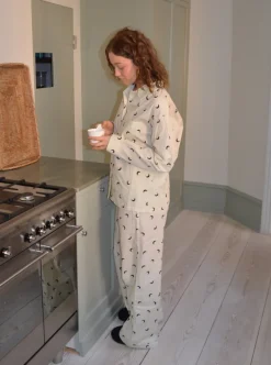 Design By Si Kyla pyjamasbukser med halvmåner - Beige New