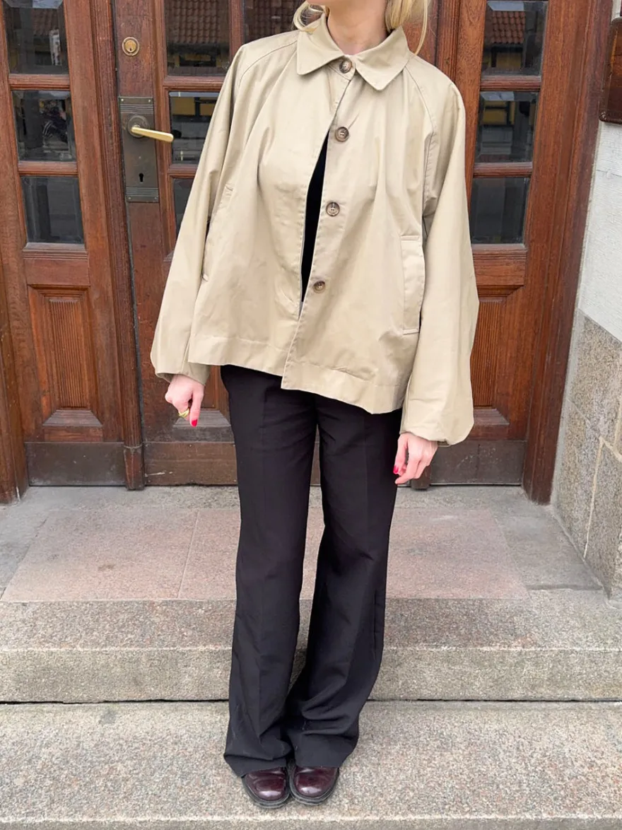 Design By Si Lenaya jakke med denimryg - Beige New