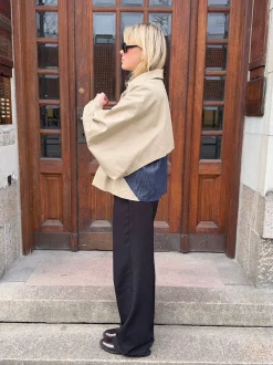 Design By Si Lenaya jakke med denimryg - Beige New