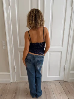 Design By Si Lenia top med palietter - Navy Online
