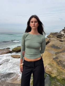 Design By Si Lila bluse med åben ryg - Grøn Sale