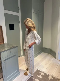 Design By Si Linnea pyjamasbluse med sløjfer - Off white Best