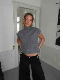 Design By Si Linua vest med turtleneck - Grå Outlet