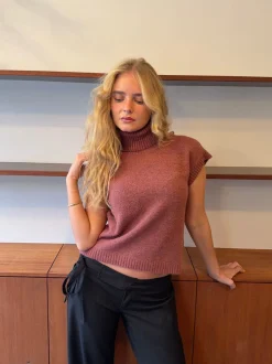 Design By Si Linua vest med turtleneck - Rust/lyserød New