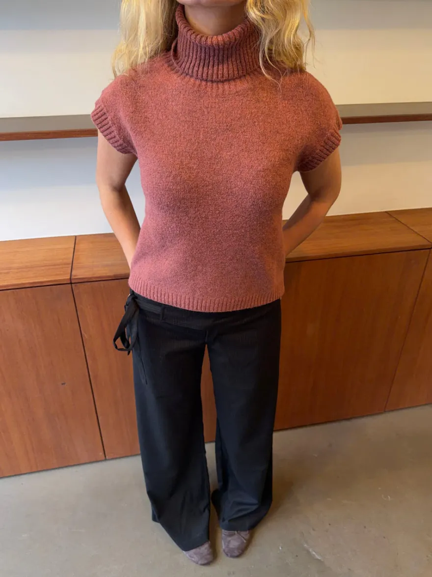Design By Si Linua vest med turtleneck - Rust/lyserød New
