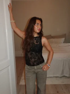 Design By Si Lorelai top - Sort Sale