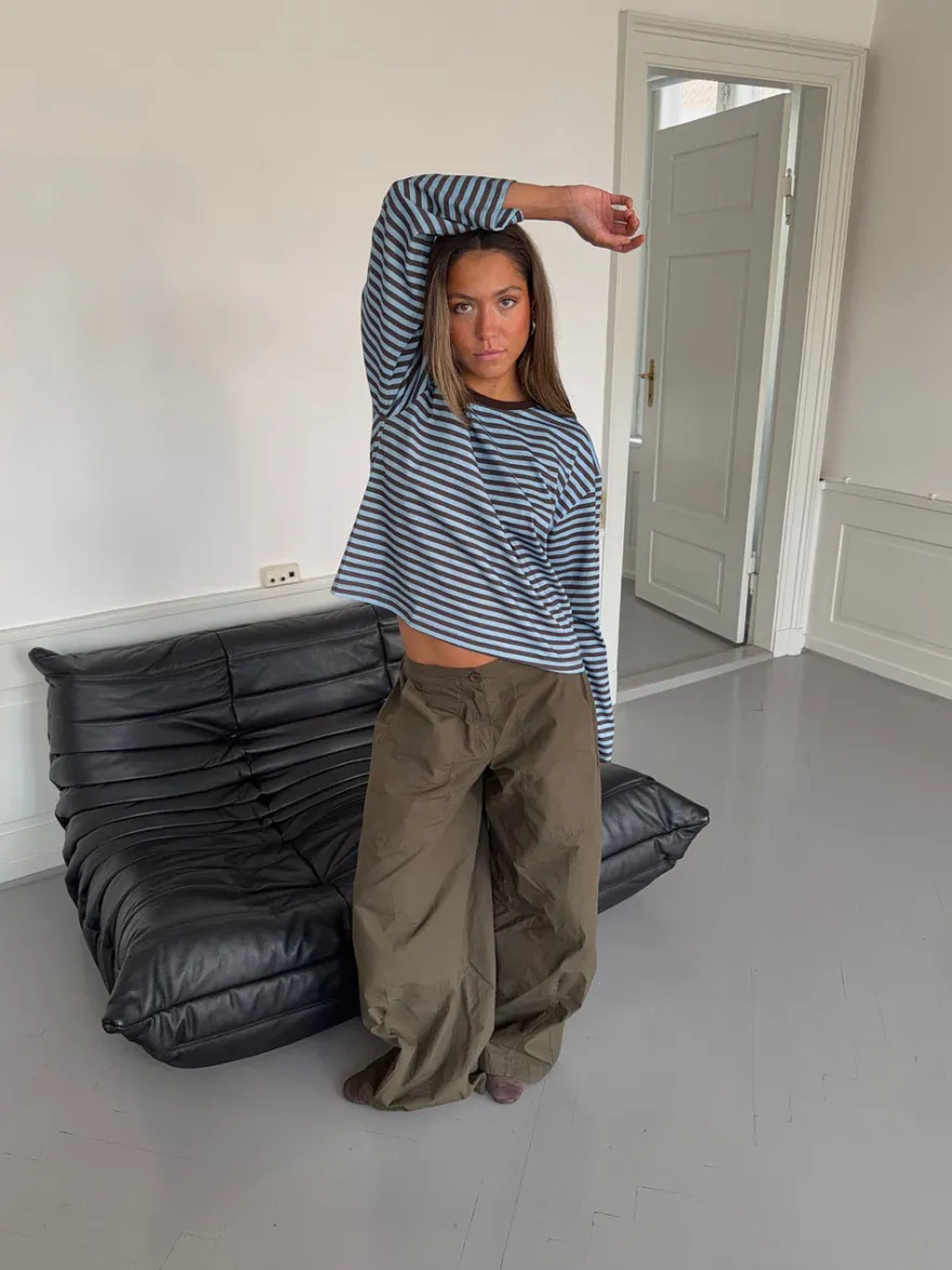 Design By Si Lura bluse med striber - Blå/brun Hot