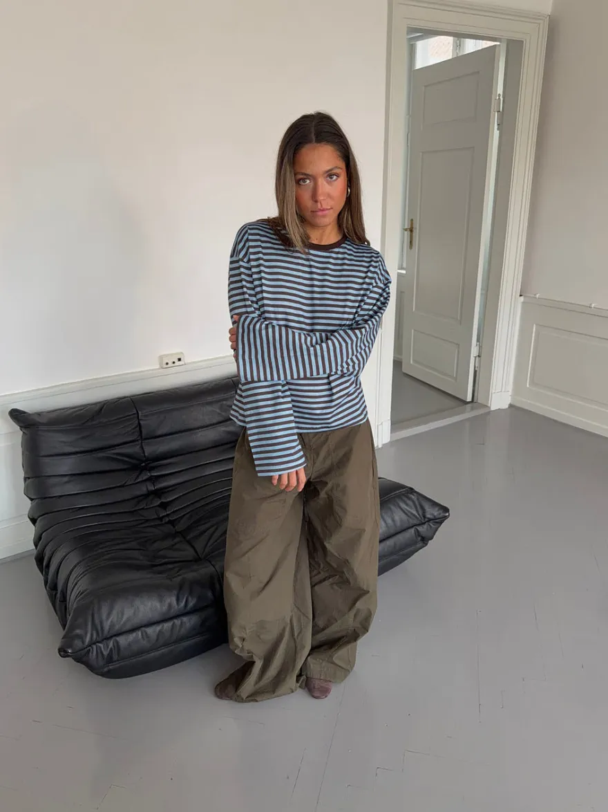 Design By Si Lura bluse med striber - Blå/brun Hot
