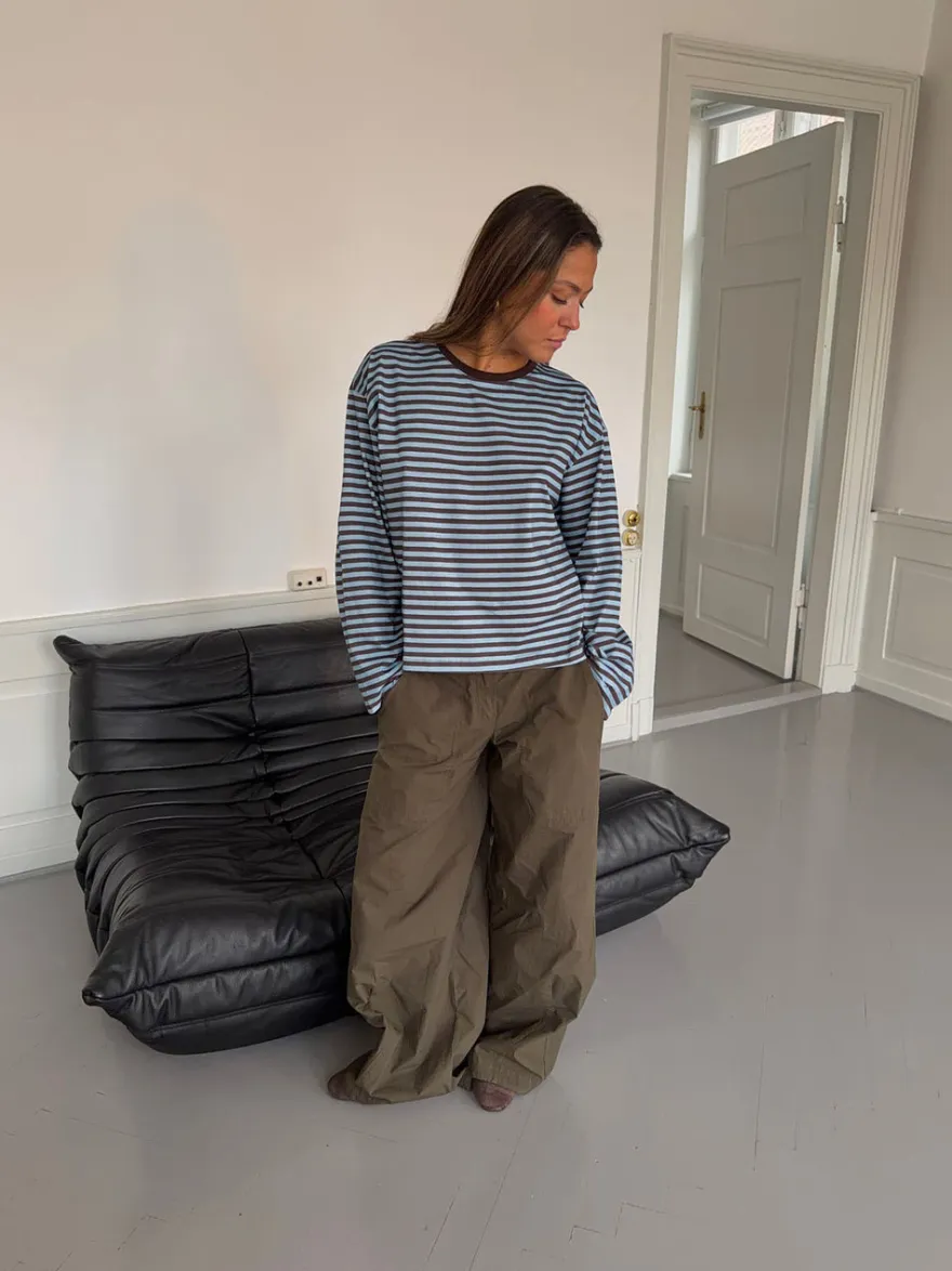 Design By Si Lura bluse med striber - Blå/brun Hot