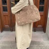 Design By Si Lyra taske med nitter - Brun Clearance