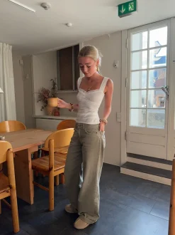 Design By Si Mandaline tanktop med blondetaljer - Hvid Hot