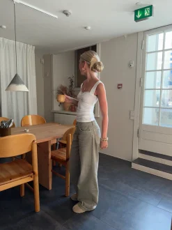 Design By Si Mandaline tanktop med blondetaljer - Hvid Hot