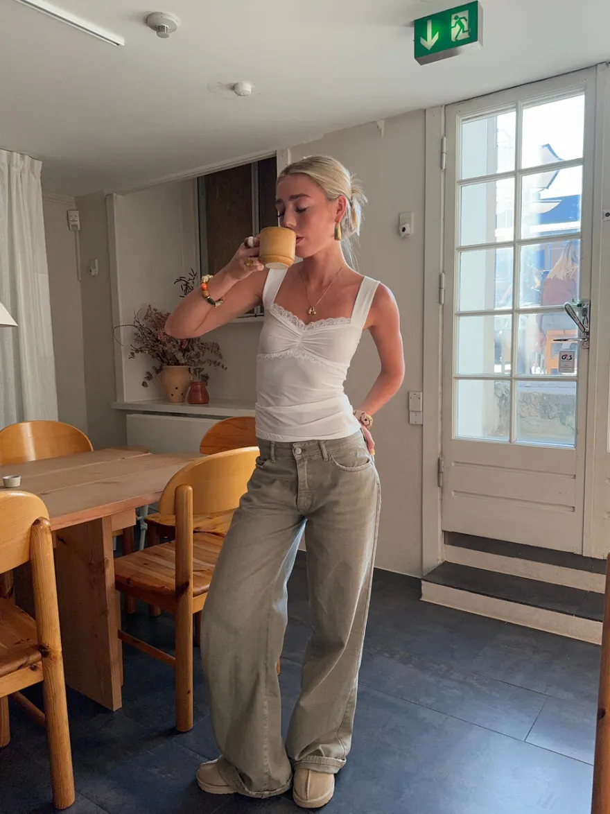 Design By Si Mandaline tanktop med blondetaljer - Hvid Hot