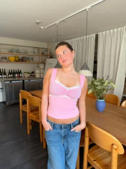 Design By Si Mandaline tanktop med blondedetalje - Pink Discount