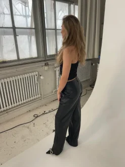 Design By Si Margot palliettop - Sort