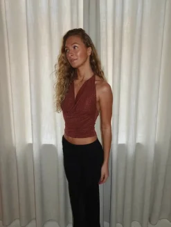 Design By Si Martha halternecktop med glimmer - Rust/brun Best