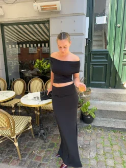 Design By Si Mathilde Ravn maxinederdel - Sort New