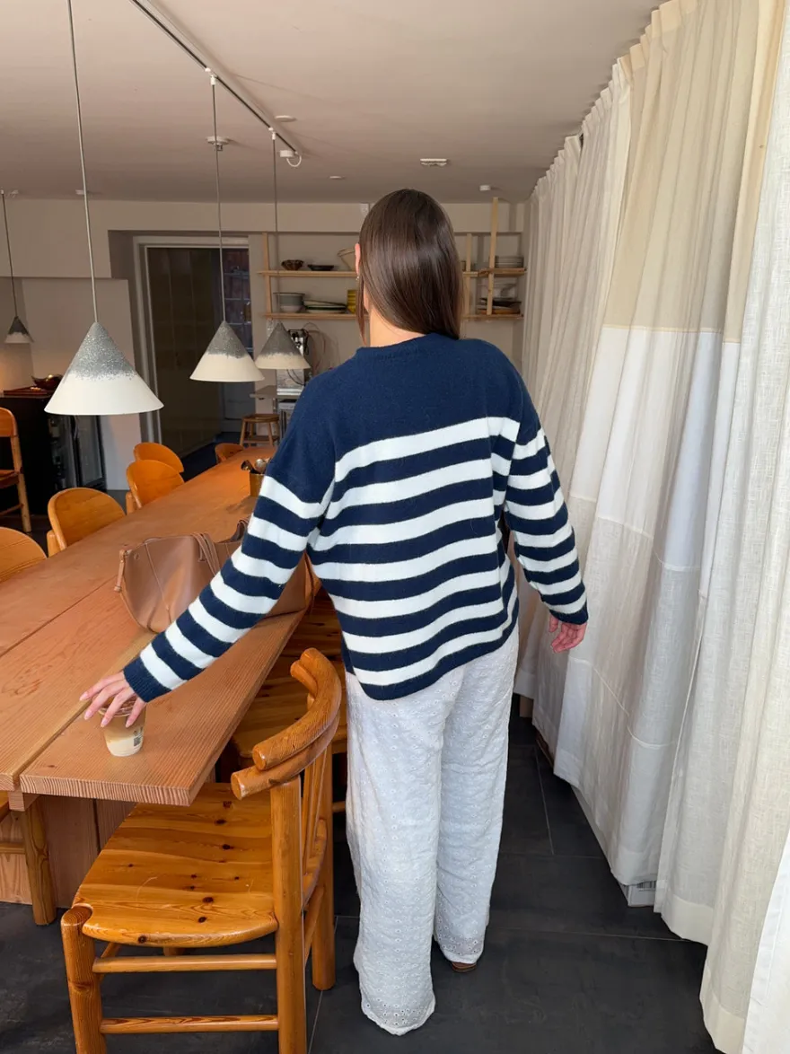 Design By Si Mathilde Ravn stribet striktrøje - navy/hvid New