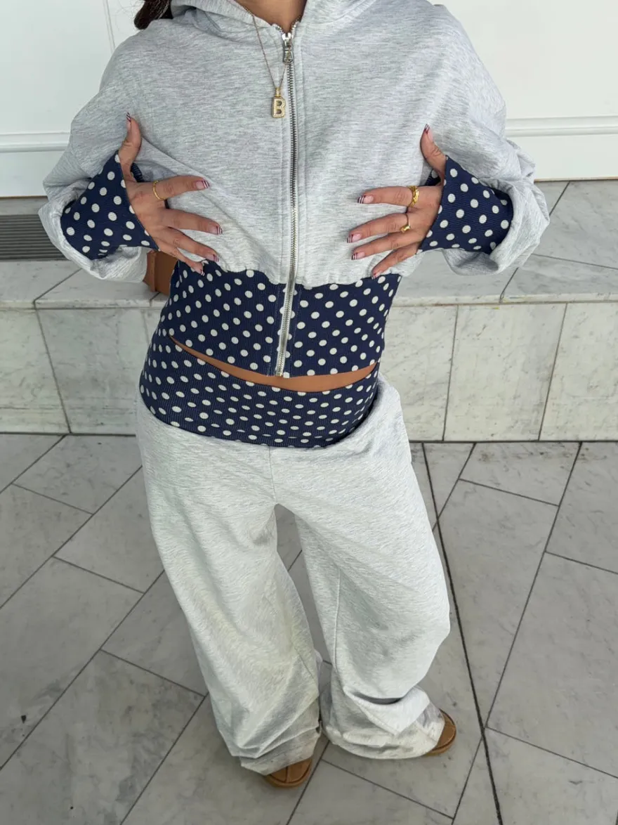 Design By Si May hoodie med polkaprikker - Grå/navy/hvid Online