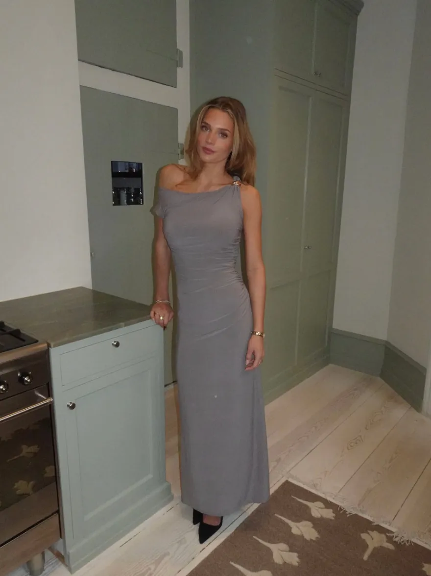 Design By Si Mina one shoulder maxikjole - Taupe New