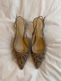 Design By Si Mojsa mules med slangskind - Beige New