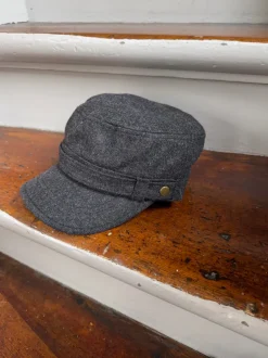 Design By Si Myra kasket med detaljer - Grå Discount