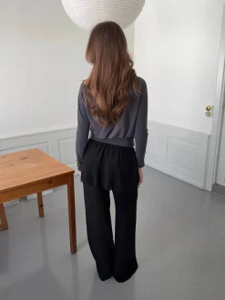 Design By Si Nadina bukser med nederdel - Sort Online