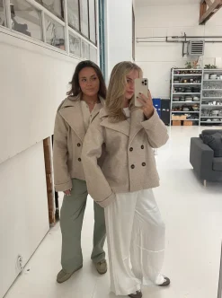Design By Si Nicole kort frakke - beige Discount