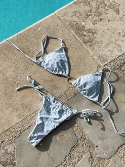 Design By Si Noemia bikini - Hvid/grøn Discount