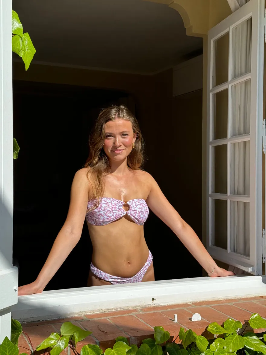 Design By Si Paola bikini med mønster - Hvid/pink