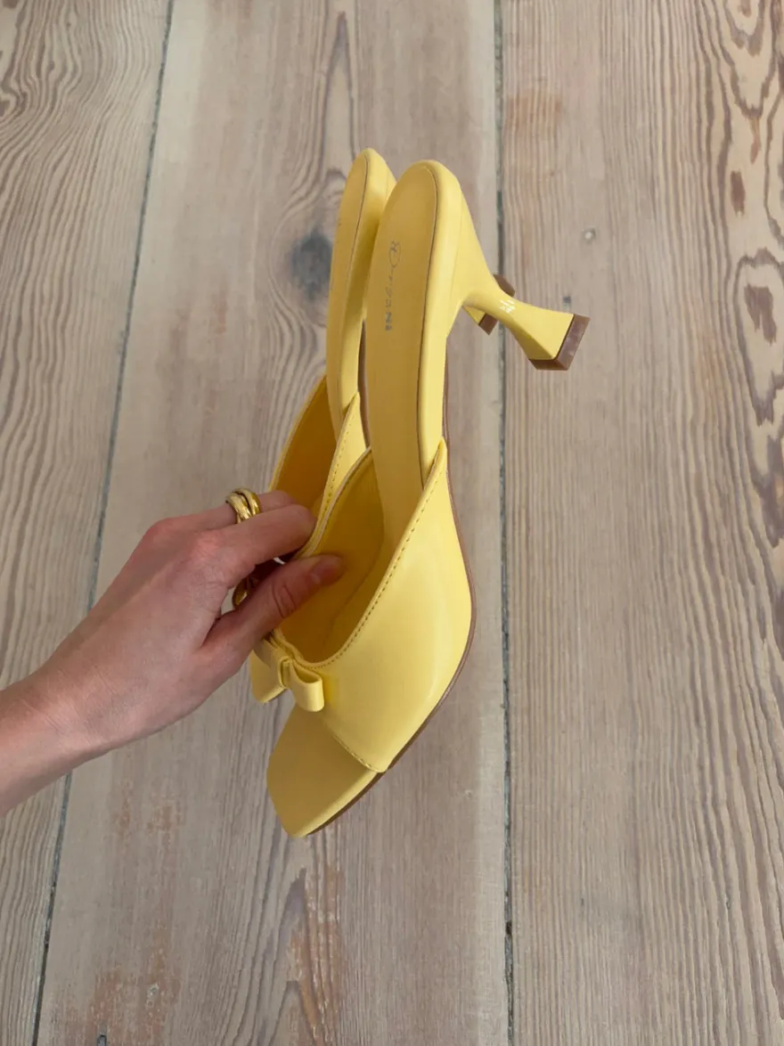 Design By Si Pastella mules med sløjfe - Lysegul Hot