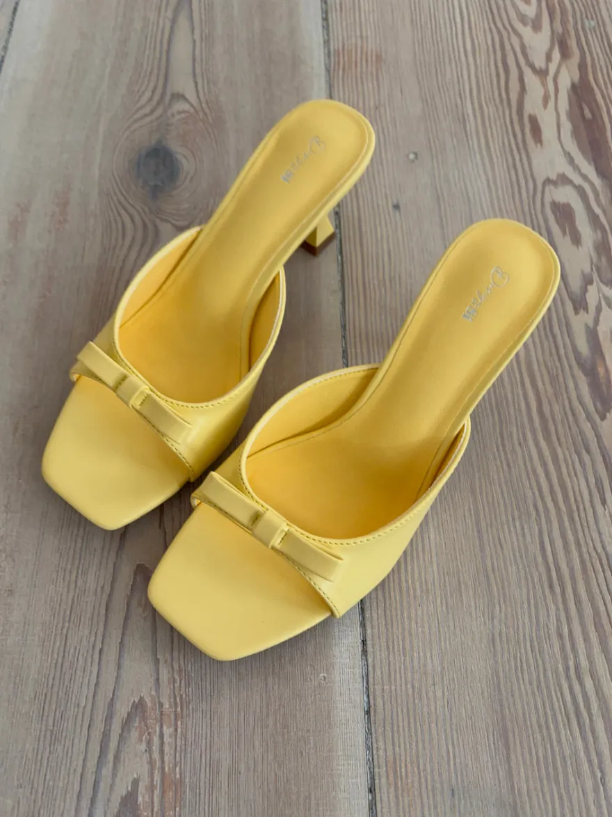 Design By Si Pastella mules med sløjfe - Lysegul Hot