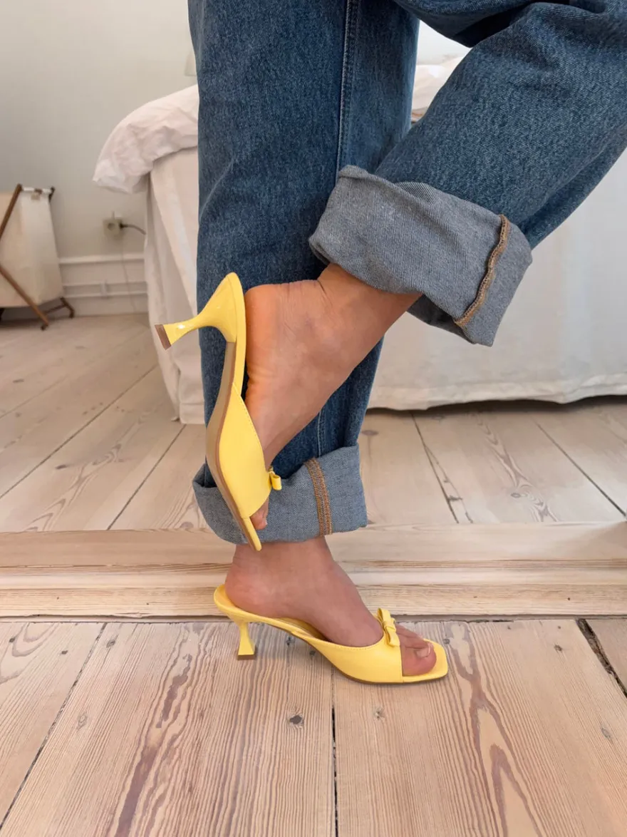 Design By Si Pastella mules med sløjfe - Lysegul Hot