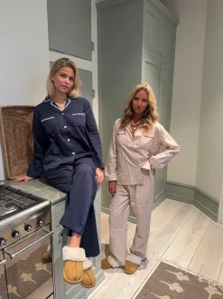 Design By Si Pinja pyjamas sæt - Navy/hvid